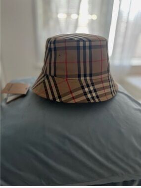 Burberry Beige Plaid Bucket Hat with Navy and Red Stripes